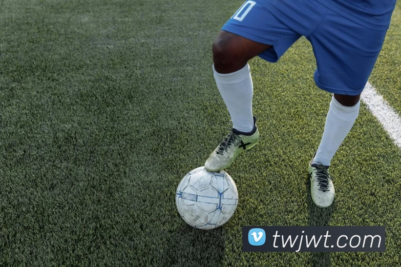 腾讯NBA解说阵容揭晓杨毅苏群领衔新赛季专业评述团队